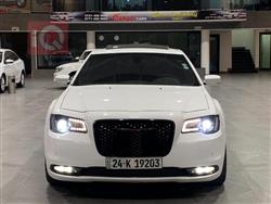 کرایسلەر 300